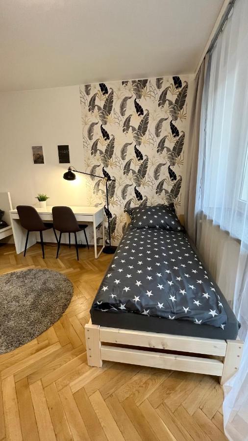 Warszawa Krucza Pokoje Extérieur photo