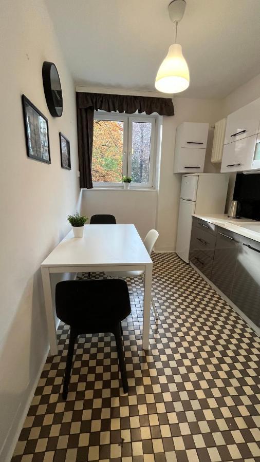 Warszawa Krucza Pokoje Extérieur photo